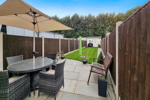19 Nelson Road, South Ockendon, RM15 6PX