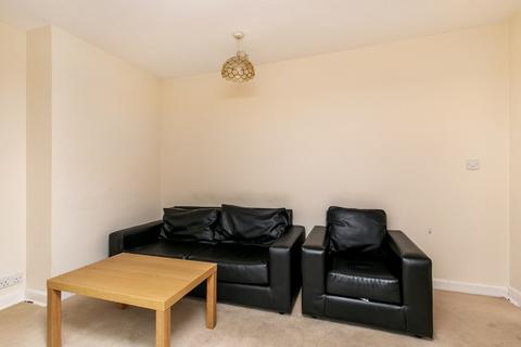 59 Fox Lane, Winchester, SO22 4DY