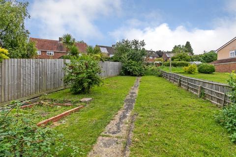 59 Fox Lane, Winchester, SO22 4DY