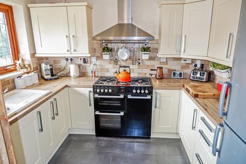 50 Falcon, Wilnecote, Tamworth, B77 5DN