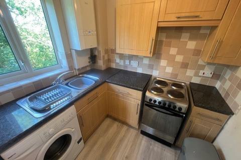 1 bedroom apartment to rent, Farthingale Court, Waltham Abbey