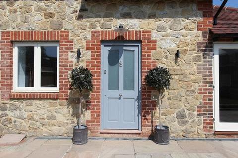 Plum Cake Cottage Godstone Green, Godstone, RH9 8DZ
