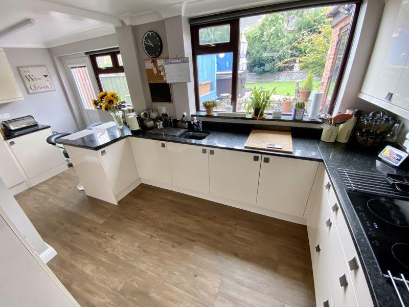 Ridley Drive, Norton, Stockton, TS20 1HE 3 bed semidetached house £