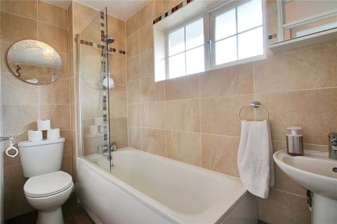 3 Perran Close, Hartley, Longfield, DA3 7EU