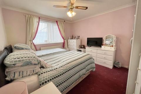 28 Halton Way, Grimsby, DN34 5EU