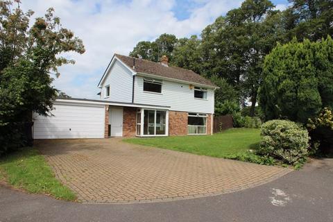 4 Lodge Close, Wateringbury, Maidstone, ME18 5PB