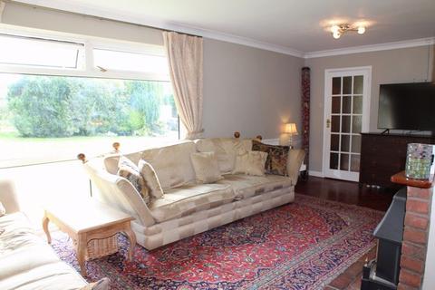 4 Lodge Close, Wateringbury, Maidstone, ME18 5PB