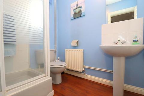 17 Lippitts Hill, Luton, LU2 7YN