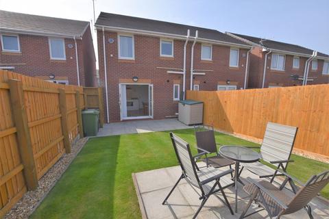 16 Edgehill Park, Wirral, CH46 6BD