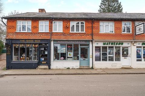 Shop to rent - Crossways Road, Grayshott