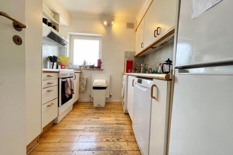 3 bedroom apartment to rent, Queen Of Denmark Court, SE16 - INCLUSIVE OF BILLS