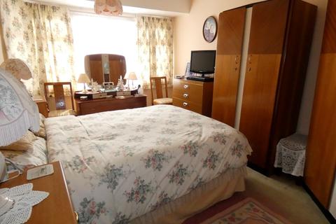 72 Studland Road, London, W7 3QX