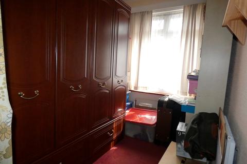 72 Studland Road, London, W7 3QX