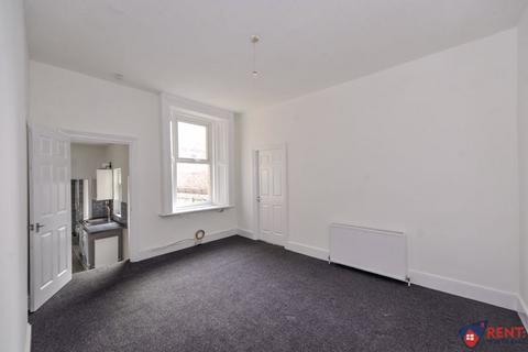 2 bedroom apartment to rent, Prince Consort Road, Gateshead