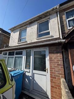 2 bedroom property to rent, Sea View Road, Poole