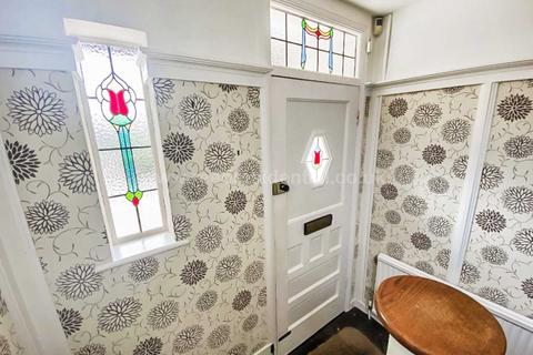 42 Arundel Gardens, Westcliff-on-sea, SS0 0BJ