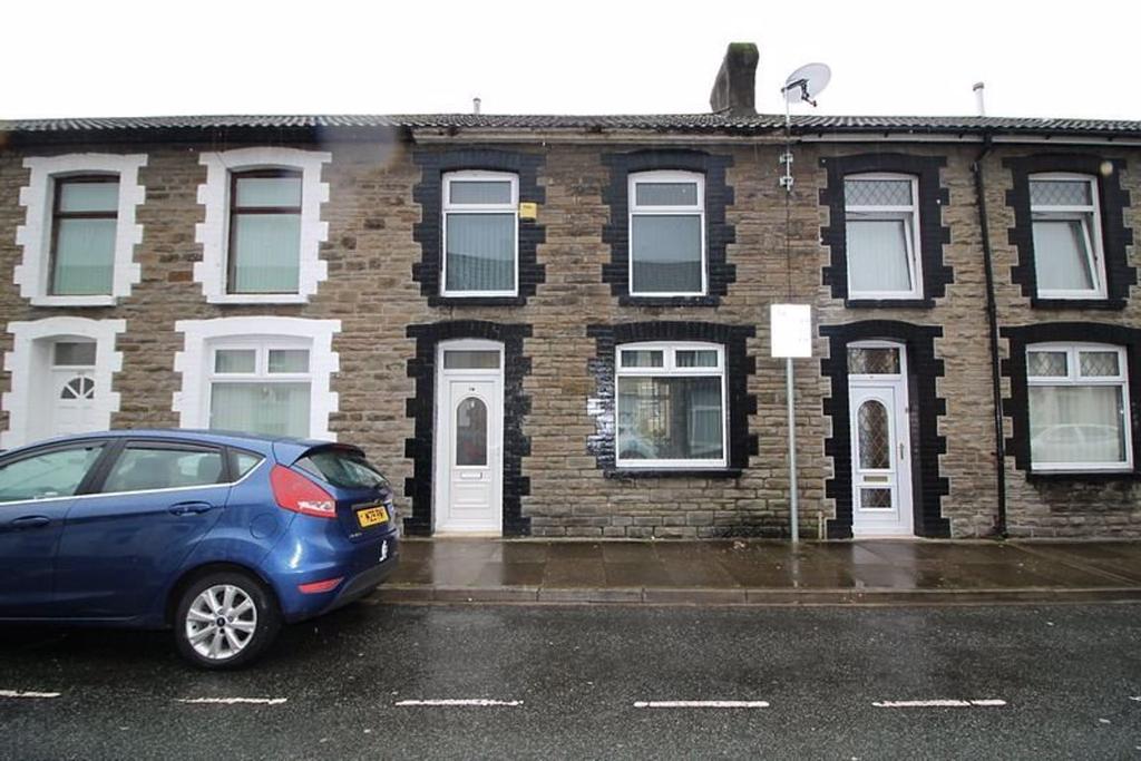 Middle Street, Pontypridd 3 bed house £700 pcm (£162 pw)