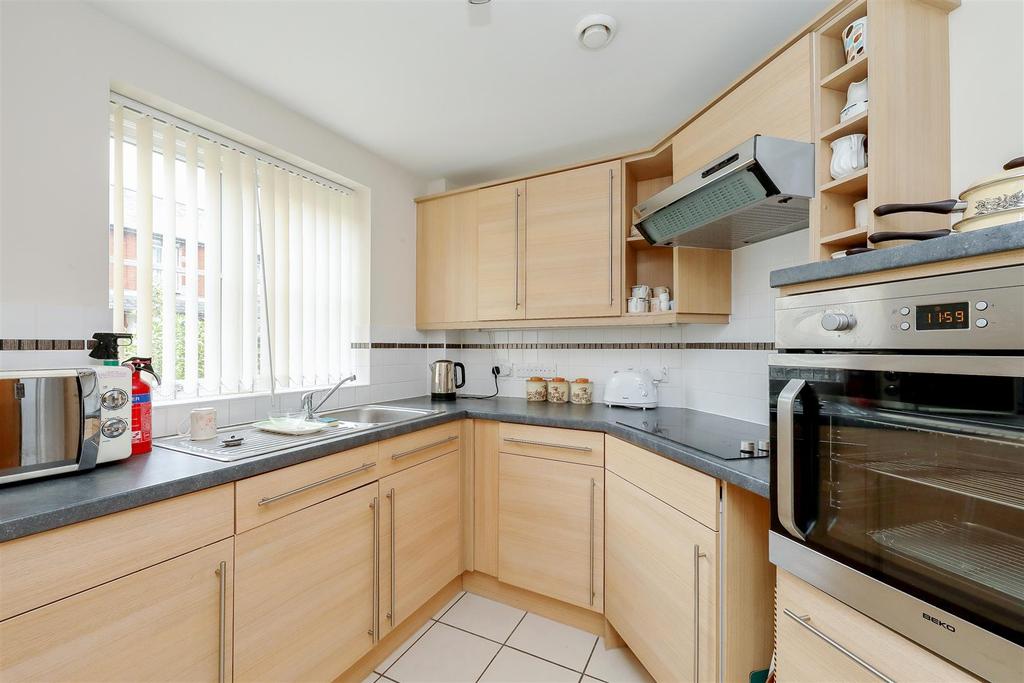 Kitchen.JPG