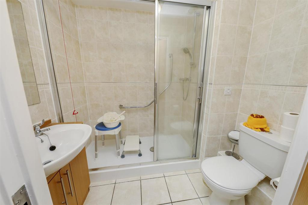 Shower room.jpg