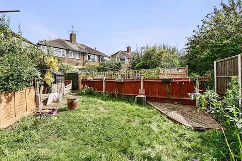 103 Meadowview Road, London, SE6 3NJ