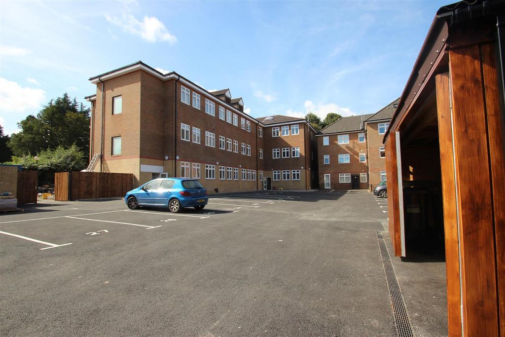 Car Park / Rear Aspect