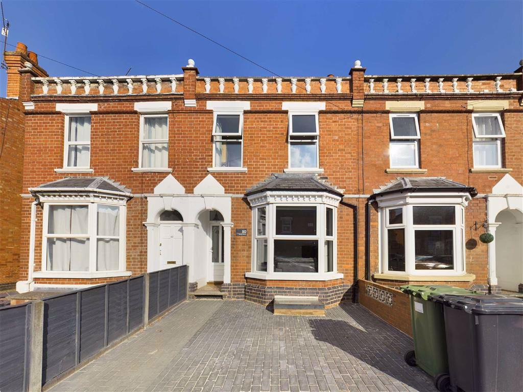 Foley Road, Worcester 2 bed terraced house £270,000