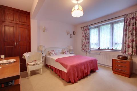1a Melton Road, North Ferriby, HU14 3ES