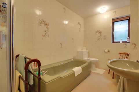 1a Melton Road, North Ferriby, HU14 3ES