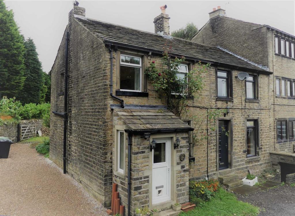Mill Moor Road, Meltham 2 bed end of terrace house £133,000