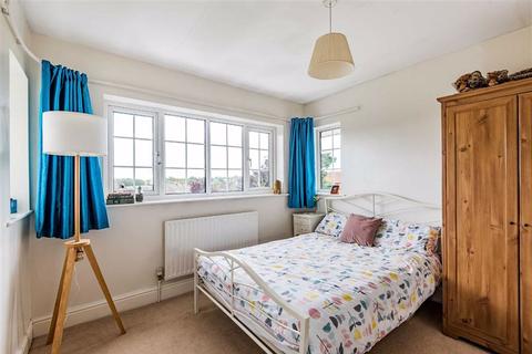 28 Burn Bridge Oval, Burn Bridge, Harrogate, HG3 1LP