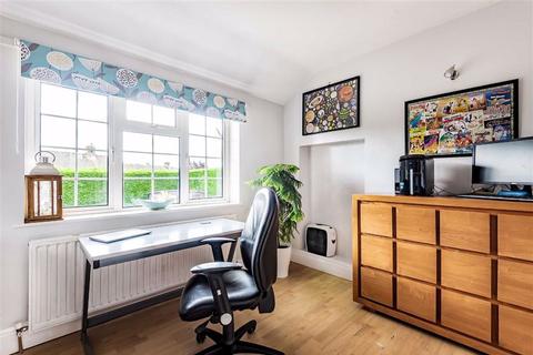 28 Burn Bridge Oval, Burn Bridge, Harrogate, HG3 1LP