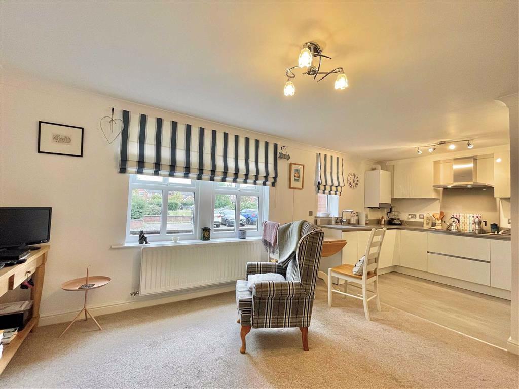 West Cliffe Square, Lytham 1 bed apartment £155,000