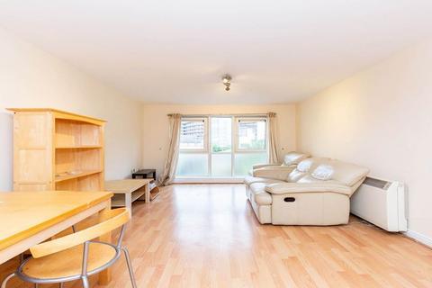 2 bedroom flat to rent, N7