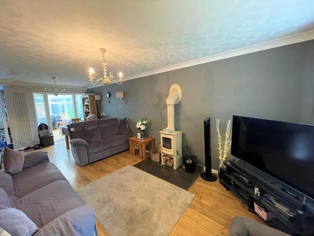 Brantwood, Chester Le Street, DH2 3 bed semidetached house £210,000