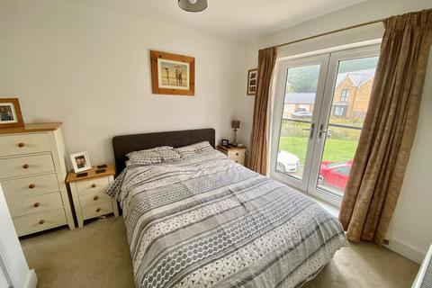 6 Bailey Way, Dursley, GL11 4FF
