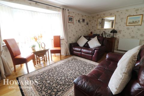 35 Mill Lane, Pulham Market, Diss, IP21 4TN