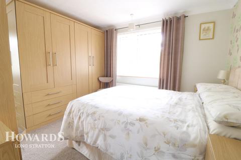 35 Mill Lane, Pulham Market, Diss, IP21 4TN