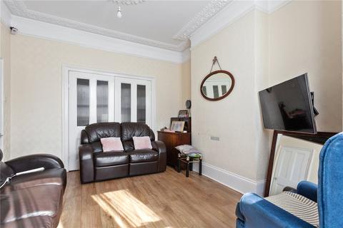 121 Lothair Road North, London, N4 1ER