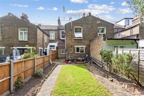 121 Lothair Road North, London, N4 1ER