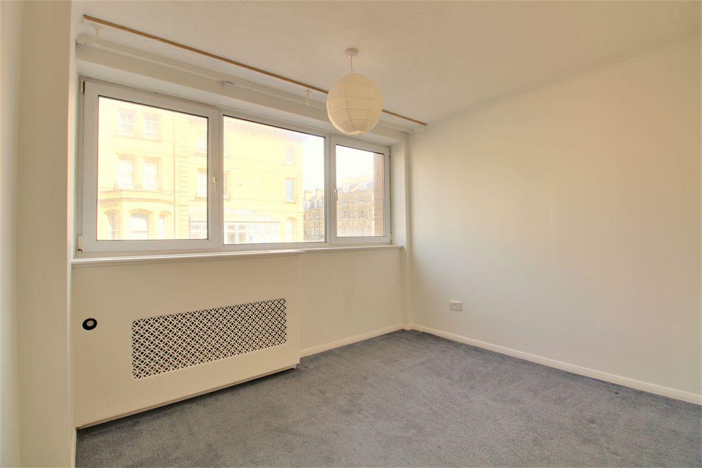 Bedroom 3 (Double)