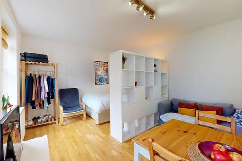 undefined, Courtfield House, Baldwin`s Gardens, EC1