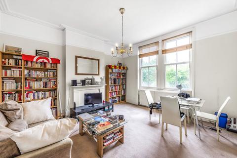 1 bedroom flat to rent, Crossfield Road, London, NW3