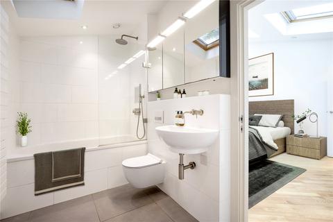 1 Forest Road, Richmond, TW9 3BY