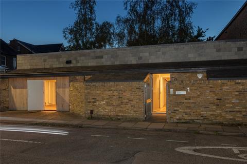 1 Forest Road, Richmond, TW9 3BY