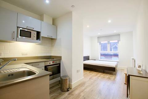 Studio to rent - Luminaire Apartments, 313 Kilburn High Road, London, nw6