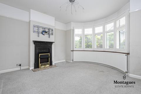11 Laburnum Road, Coopersale, Epping, CM16 7RA