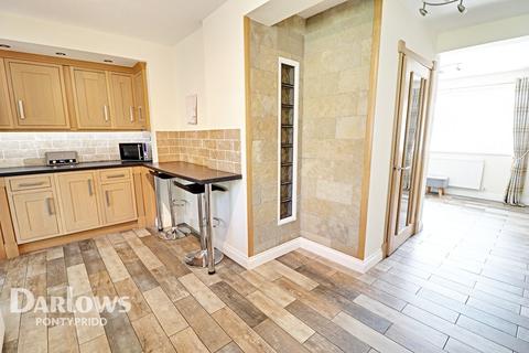 10 Ashgrove, Pontypridd, CF37 3DW