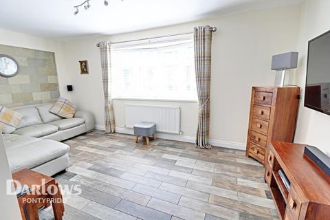 10 Ashgrove, Pontypridd, CF37 3DW