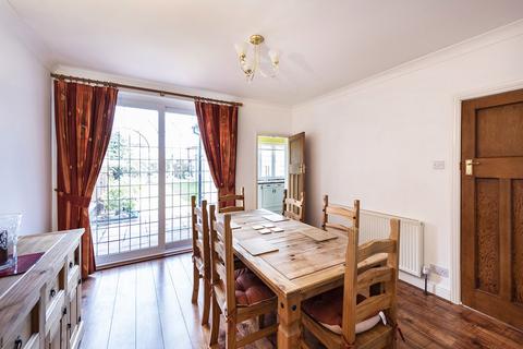 18 Glynde Road, Bexleyheath, DA7 4ET