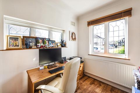 18 Glynde Road, Bexleyheath, DA7 4ET